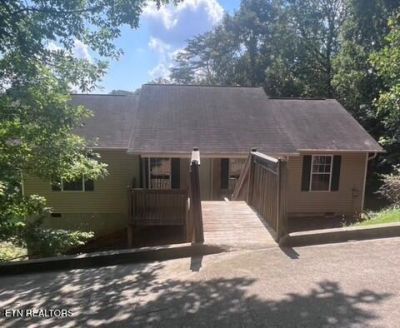 3246 Four M Circle, Kodak, TN 37764 Main Photo