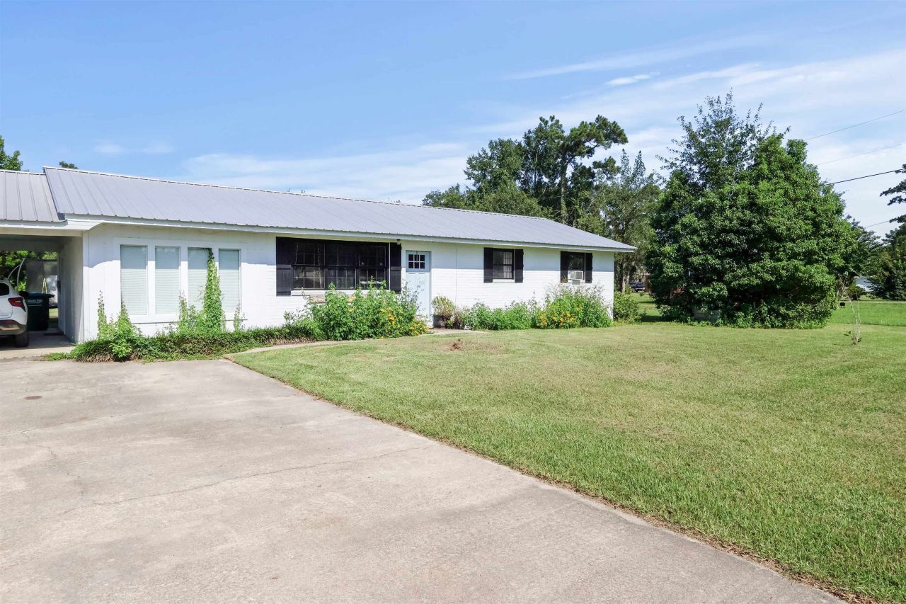 12708 NW Pea Ridge Road, Bristol, FL 32321 Photo