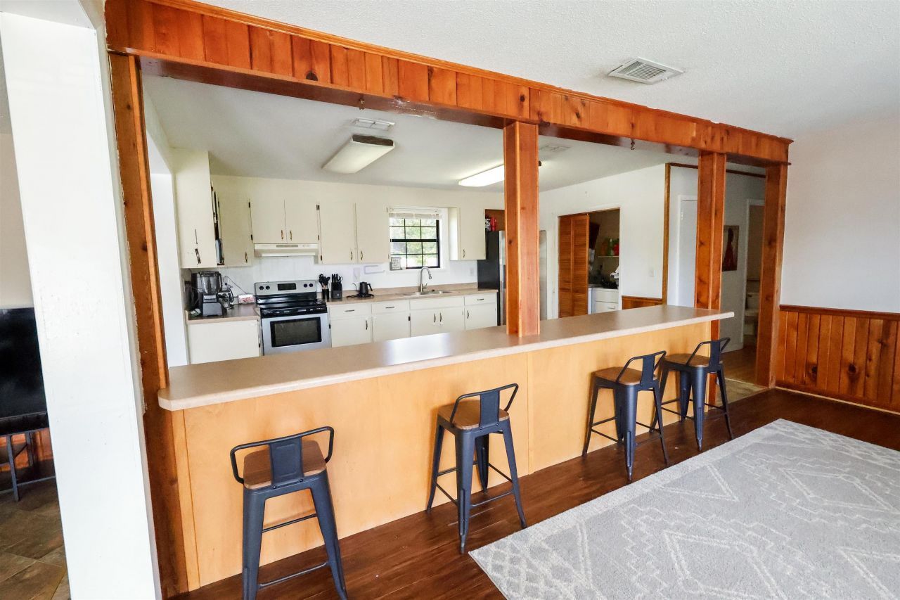 12708 NW Pea Ridge Road, Bristol, FL 32321 Photo