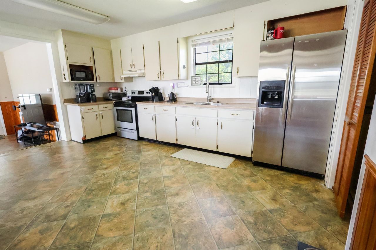 12708 NW Pea Ridge Road, Bristol, FL 32321 Photo