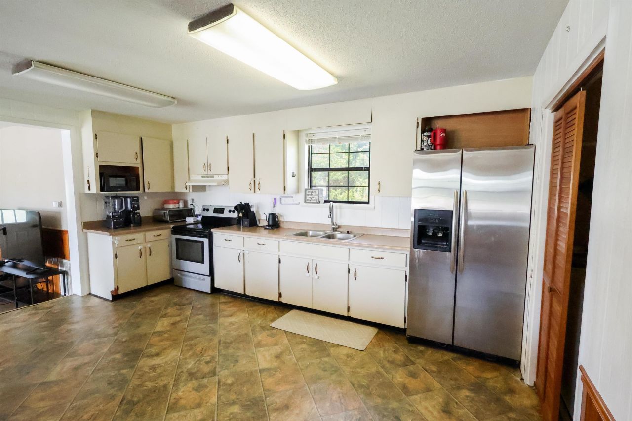 12708 NW Pea Ridge Road, Bristol, FL 32321 Photo