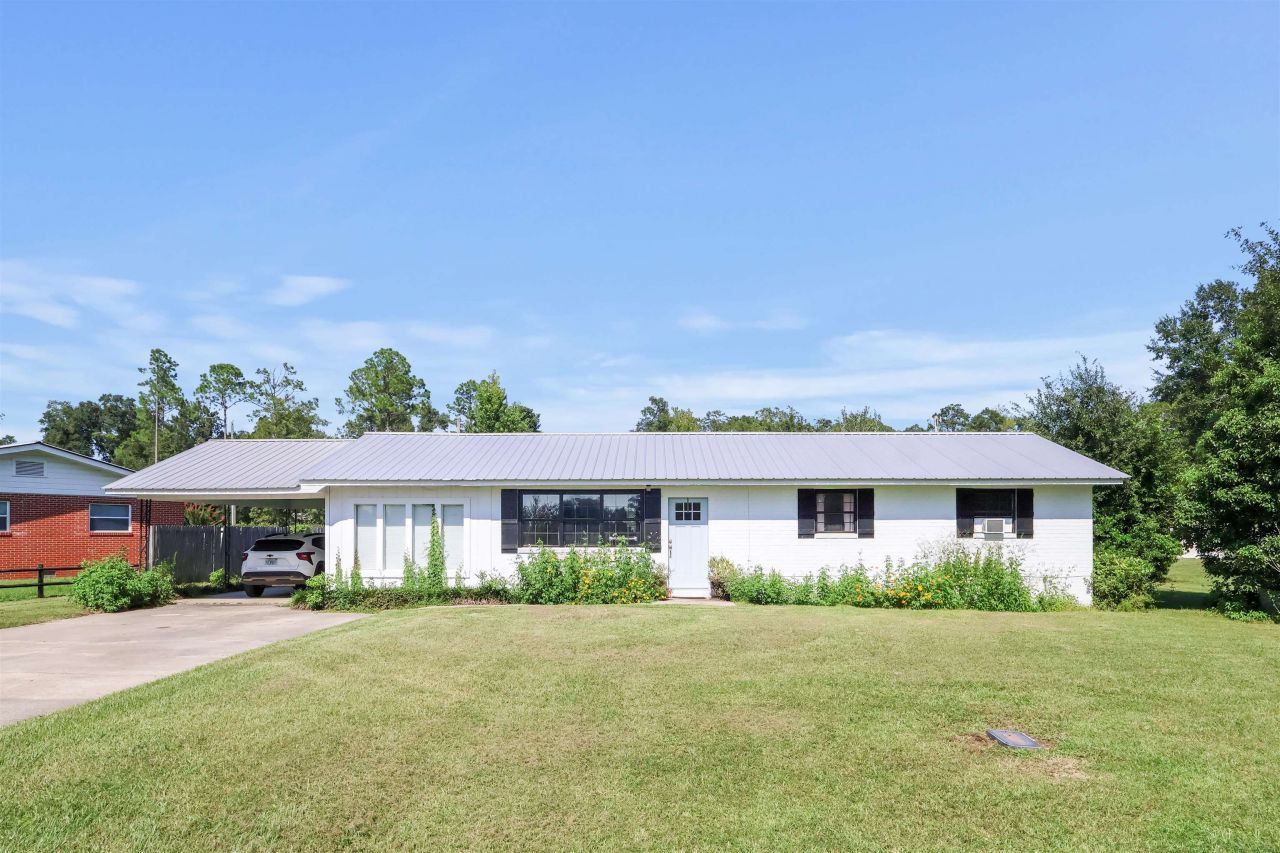 12708 NW Pea Ridge Road, Bristol, FL 32321 Photo
