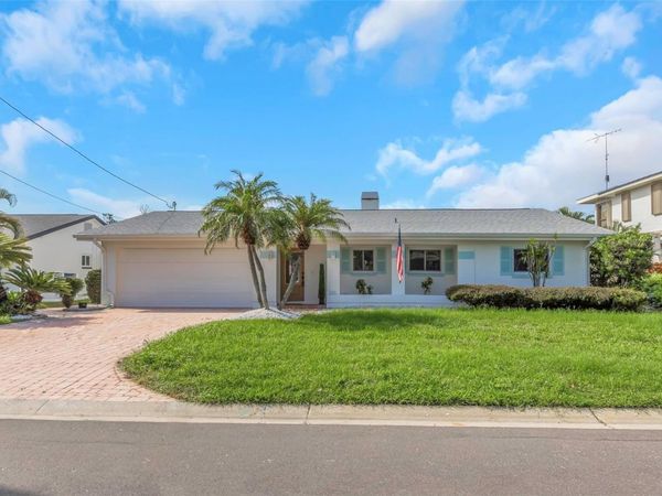 220 DRIFTWOOD DRIVE S, PALM HARBOR, FL 34683