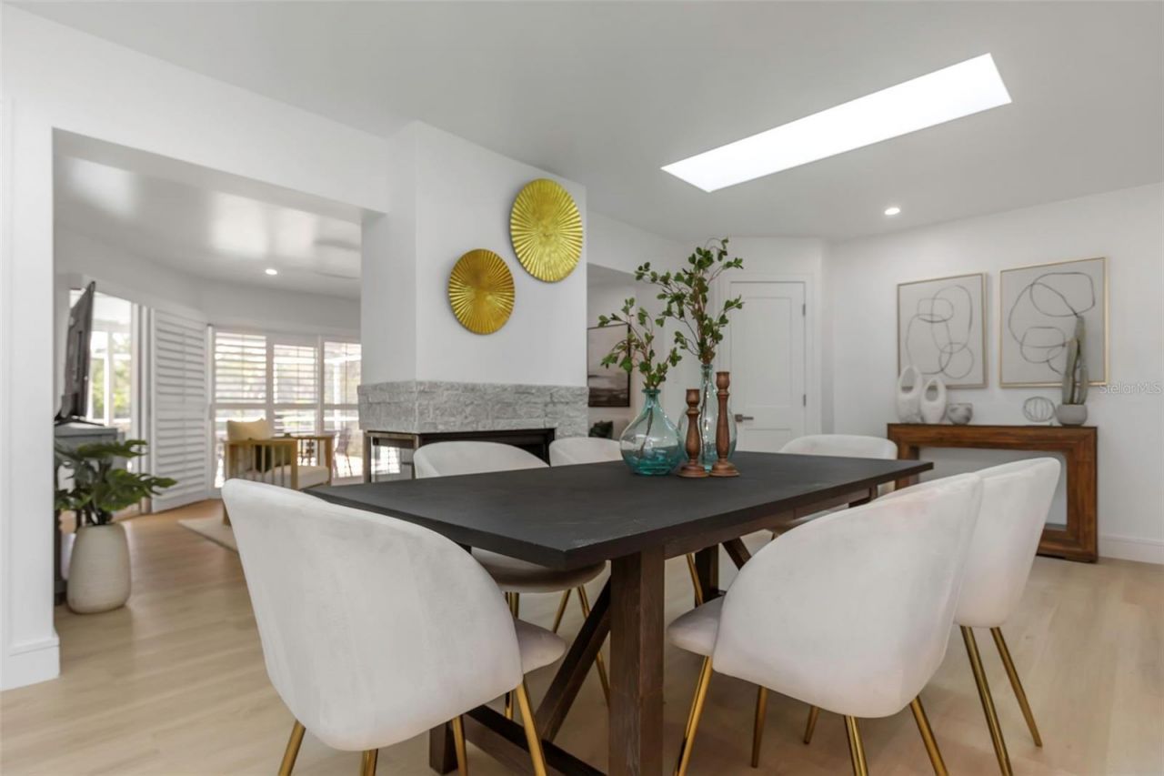 220 Driftwood Drive S, Palm Harbor, FL 34683 Photo