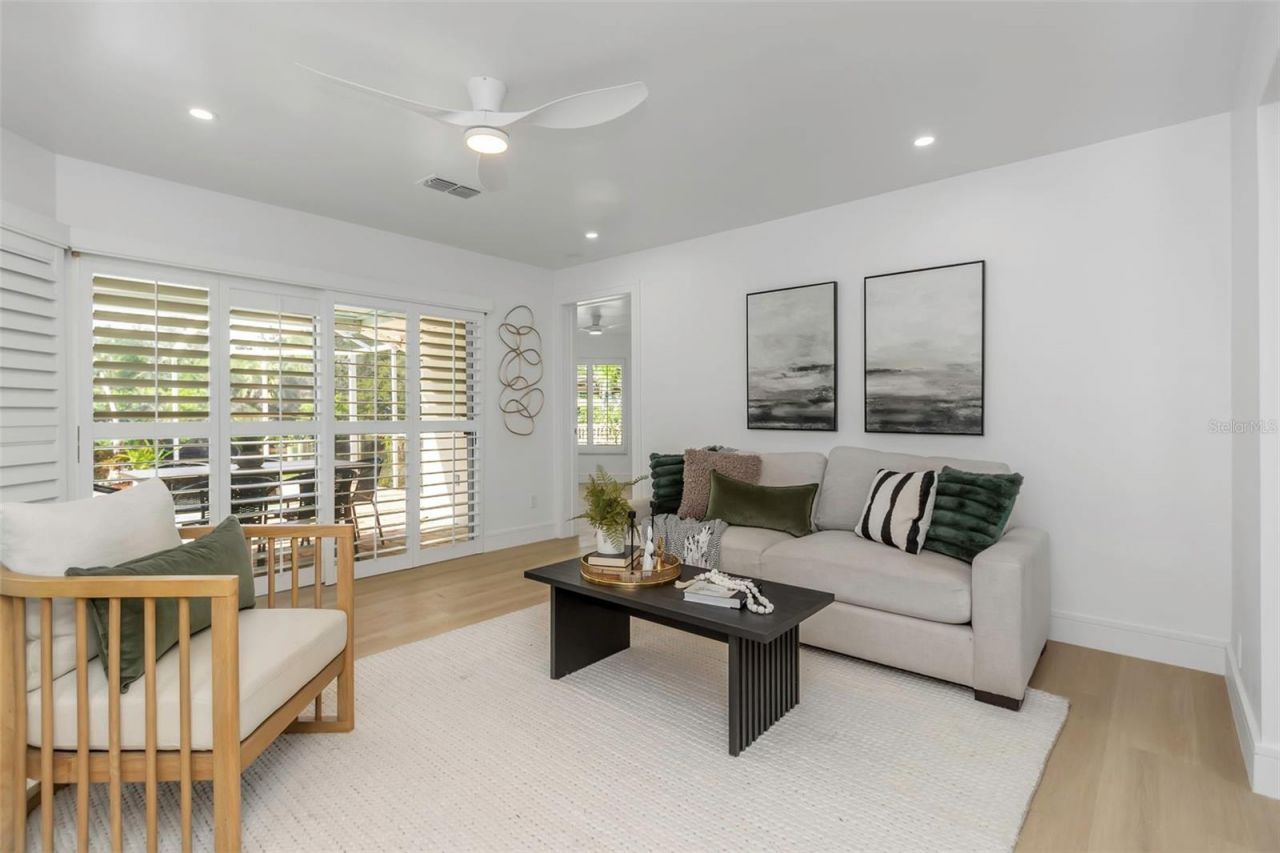 220 Driftwood Drive S, Palm Harbor, FL 34683 Photo