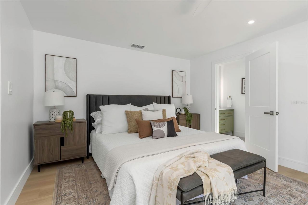 220 Driftwood Drive S, Palm Harbor, FL 34683 Photo