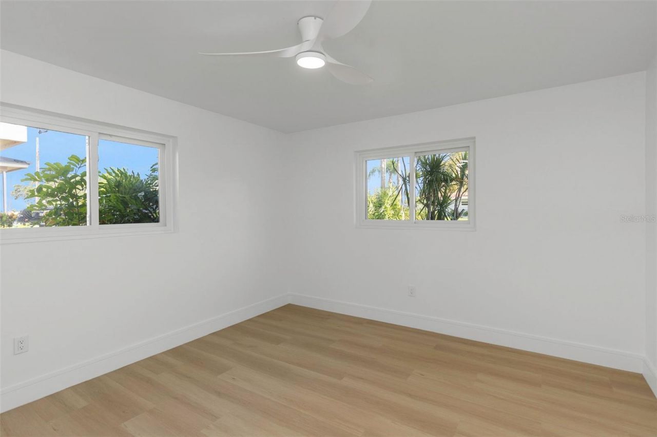 220 Driftwood Drive S, Palm Harbor, FL 34683 Photo