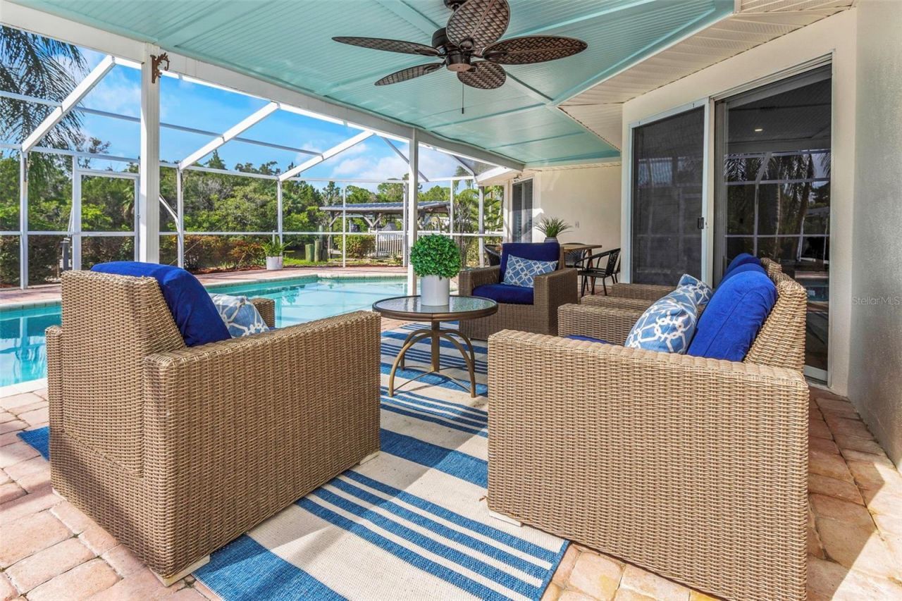 220 Driftwood Drive S, Palm Harbor, FL 34683 Photo