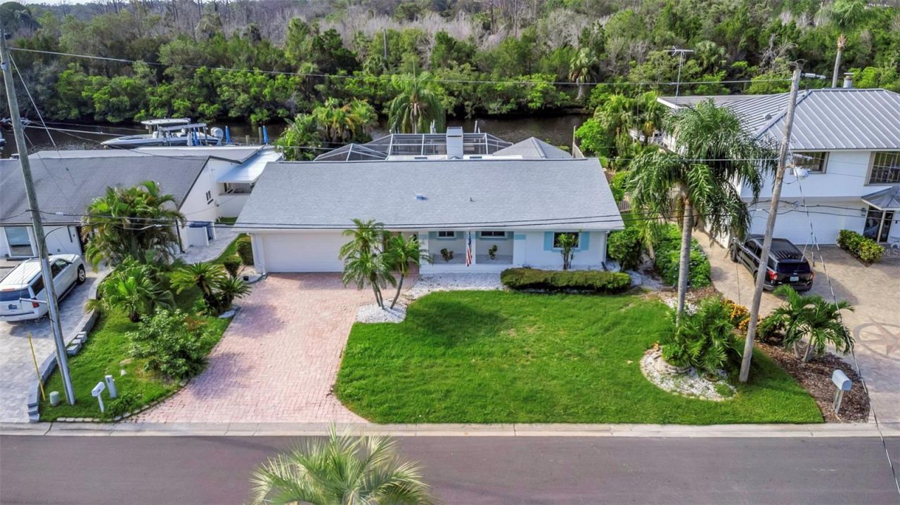 220 Driftwood Drive S, Palm Harbor, FL 34683 Photo