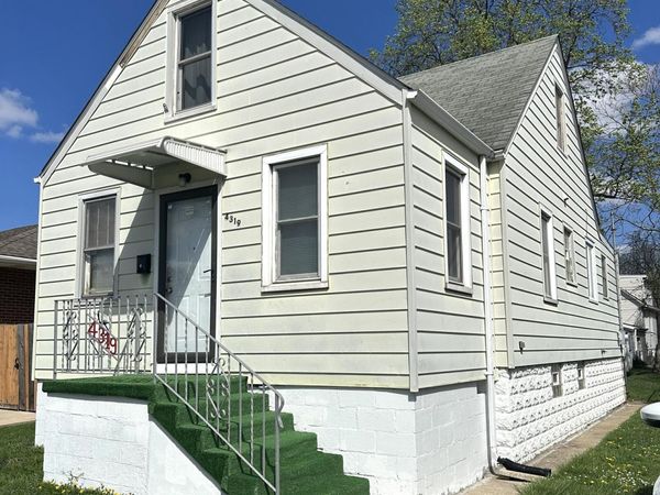 4319 Torrence Avenue, Hammond, IN 46327