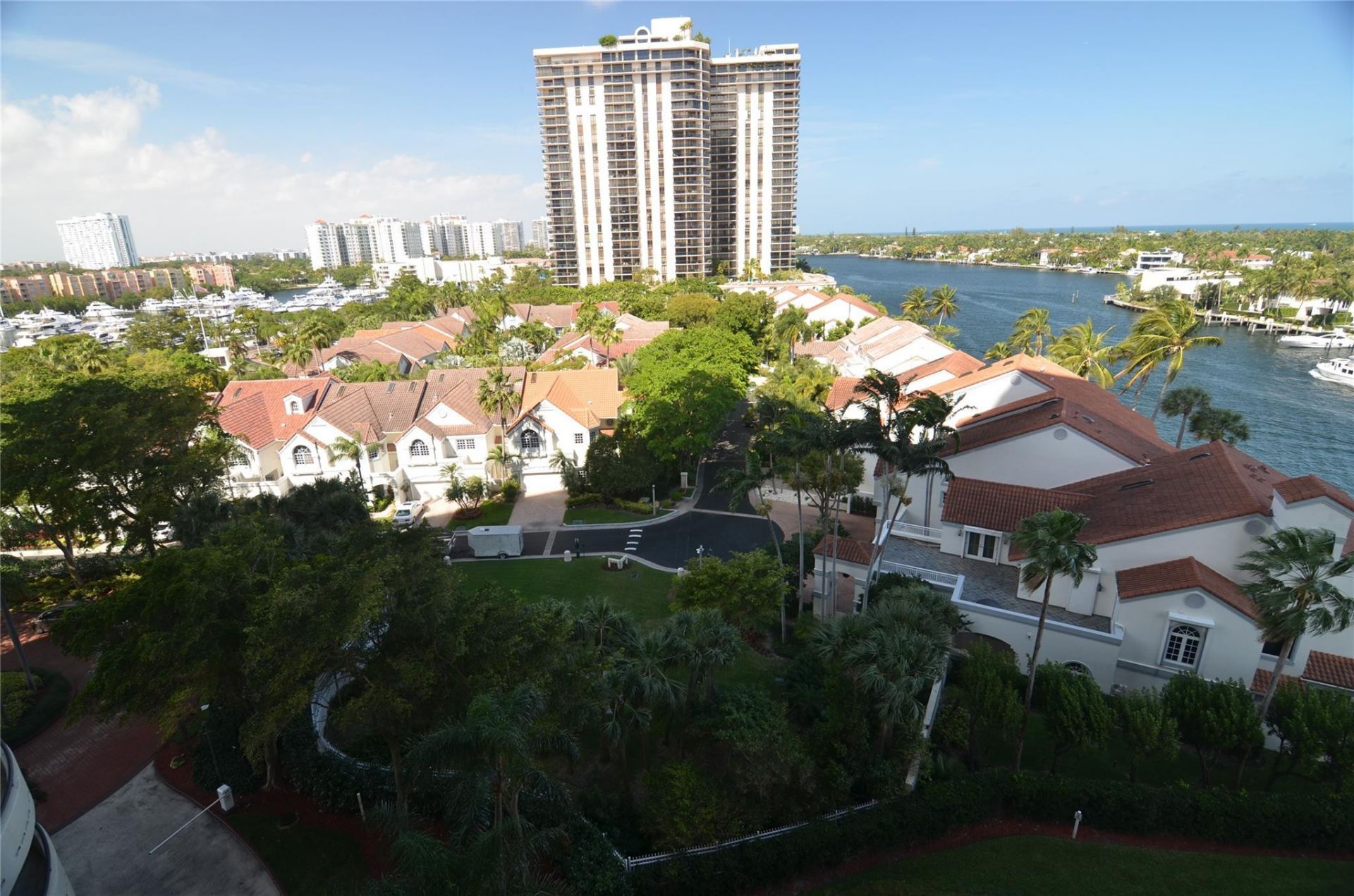 19667 Turnberry Way, Unit 4D, Aventura, FL 33180 Photo