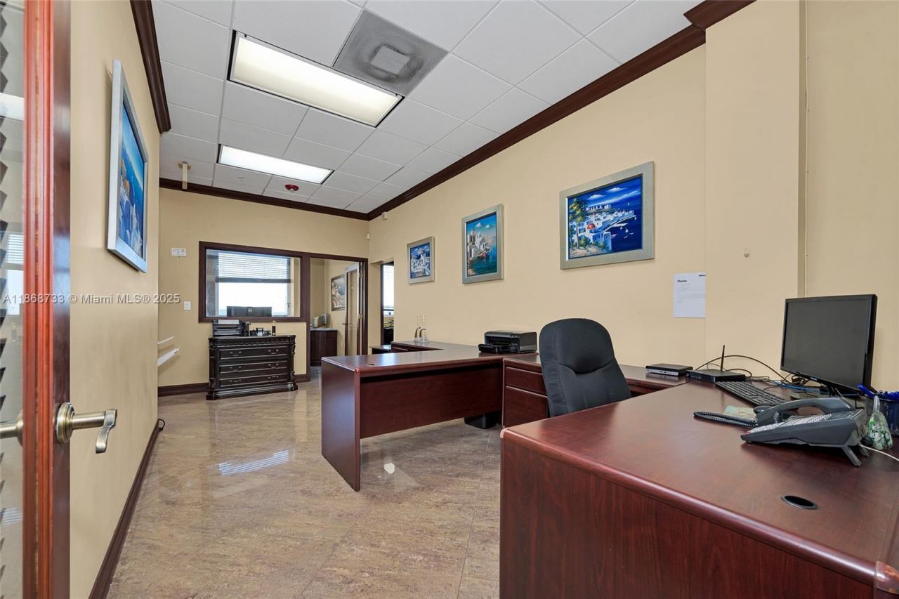 7791 NW 46th St, Unit 427 & 428, Doral, FL 33166 Photo