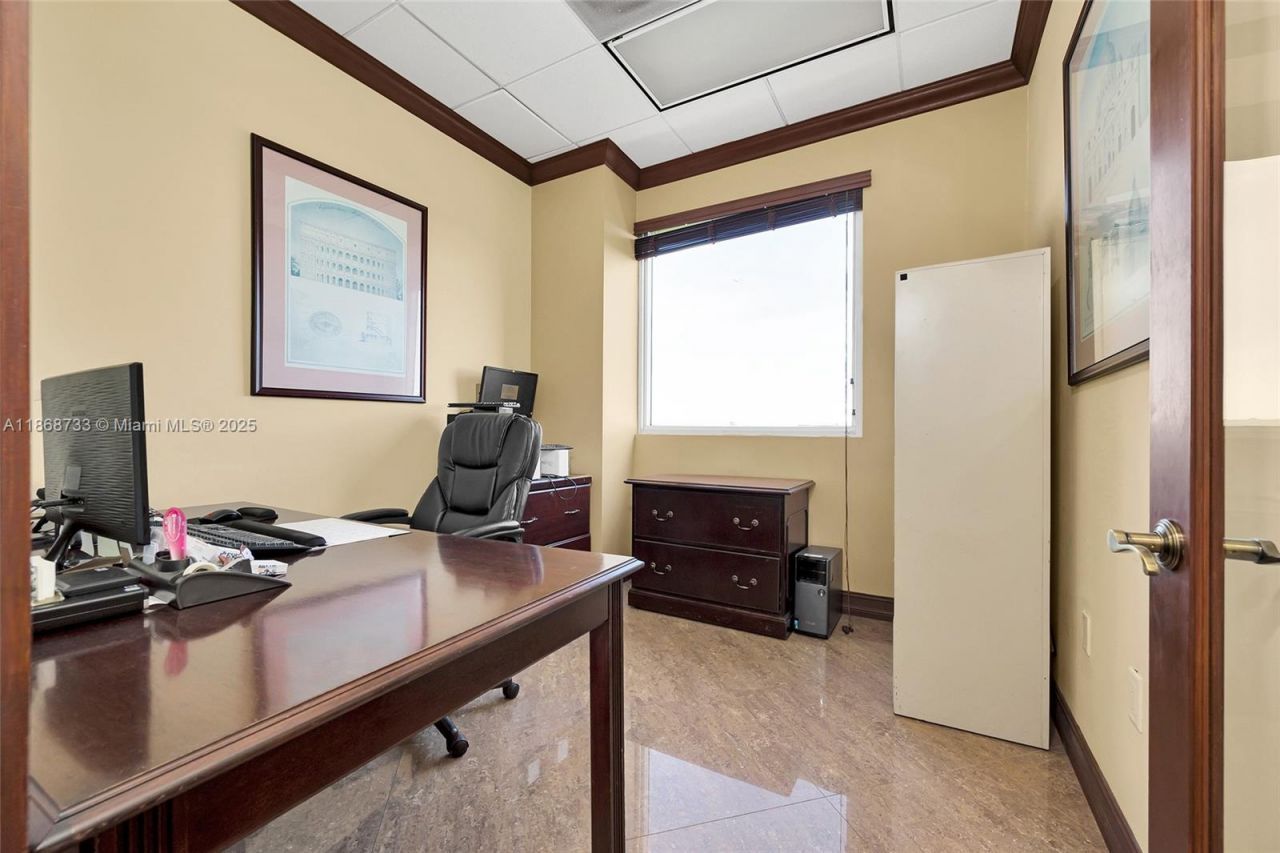 7791 NW 46th St, Unit 427 & 428, Doral, FL 33166 Photo