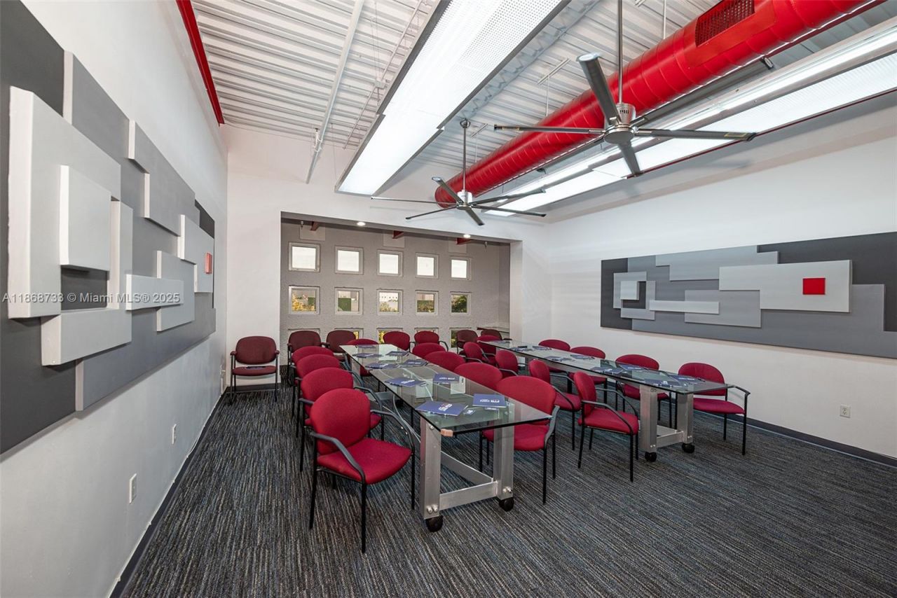 7791 NW 46th St, Unit 427 & 428, Doral, FL 33166 Photo