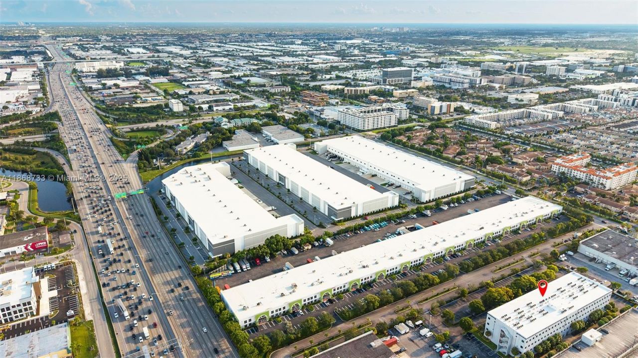 7791 NW 46th St, Unit 427 & 428, Doral, FL 33166 Photo