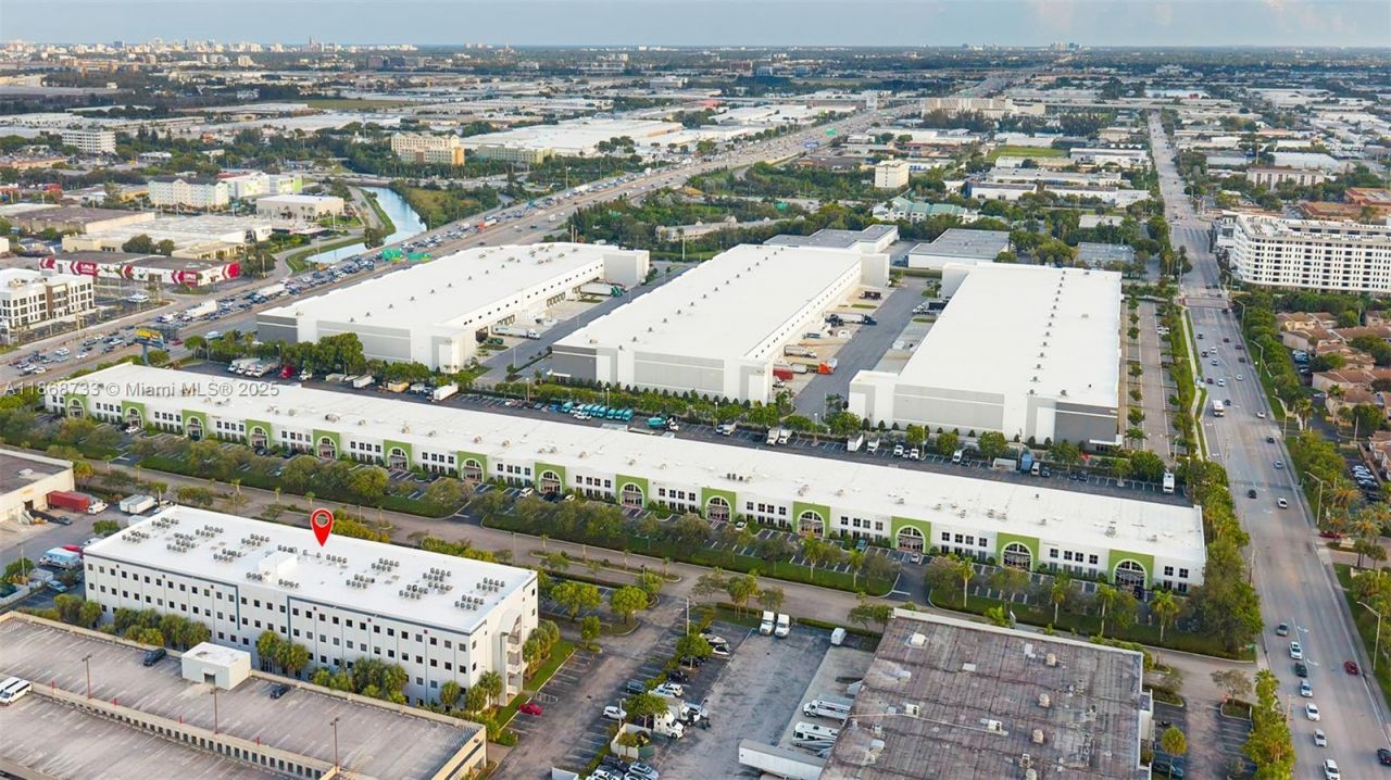 7791 NW 46th St, Unit 427 & 428, Doral, FL 33166 Photo