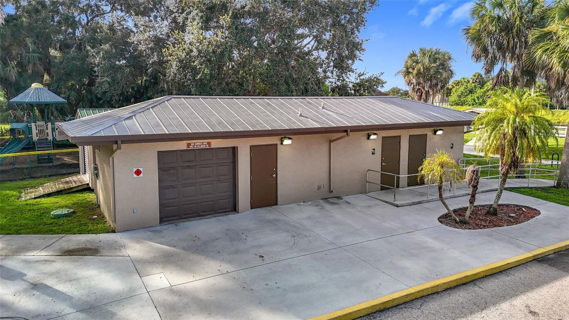 2192 SW Del Rio Boulevard, Port Saint Lucie, FL 34953 Photo