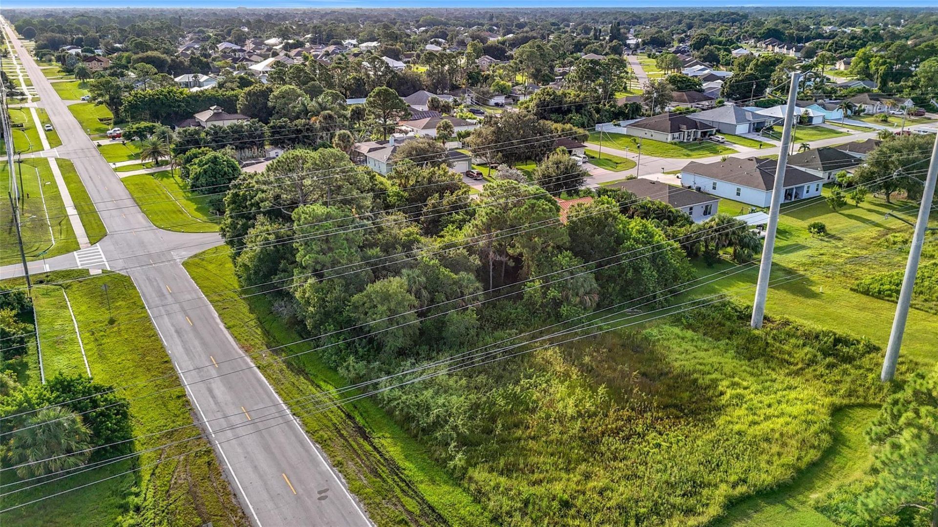 2192 SW Del Rio Boulevard, Port Saint Lucie, FL 34953 Photo