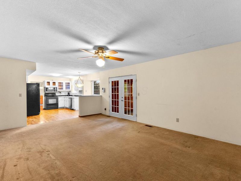 5285 Redlands Drive, Hilliard, OH 43026 Photo 9