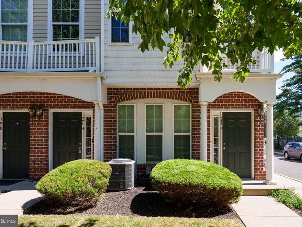 21 B IRON WORKS WAY, TRENTON, NJ 08611