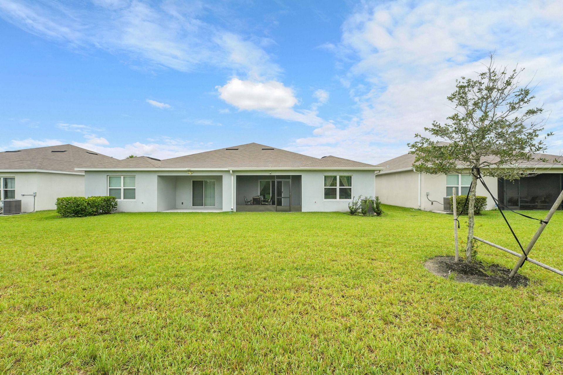 333 Raspberry Road, Fort Pierce, FL 34981 Photo
