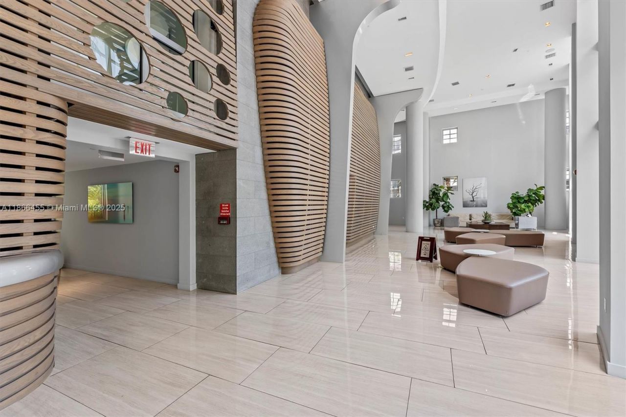 6620 Indian Creek Dr, Unit 112, Miami Beach, FL 33141 Photo