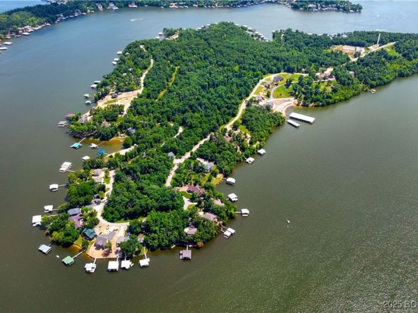 Lot 17 Big Island Drive, Camdenton, MO 65787