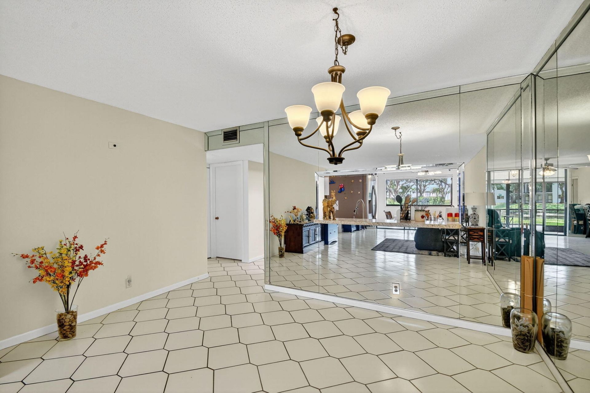 15244 Lakes Of Delray Boulevard, Unit 103, Delray Beach, FL 33484 Photo
