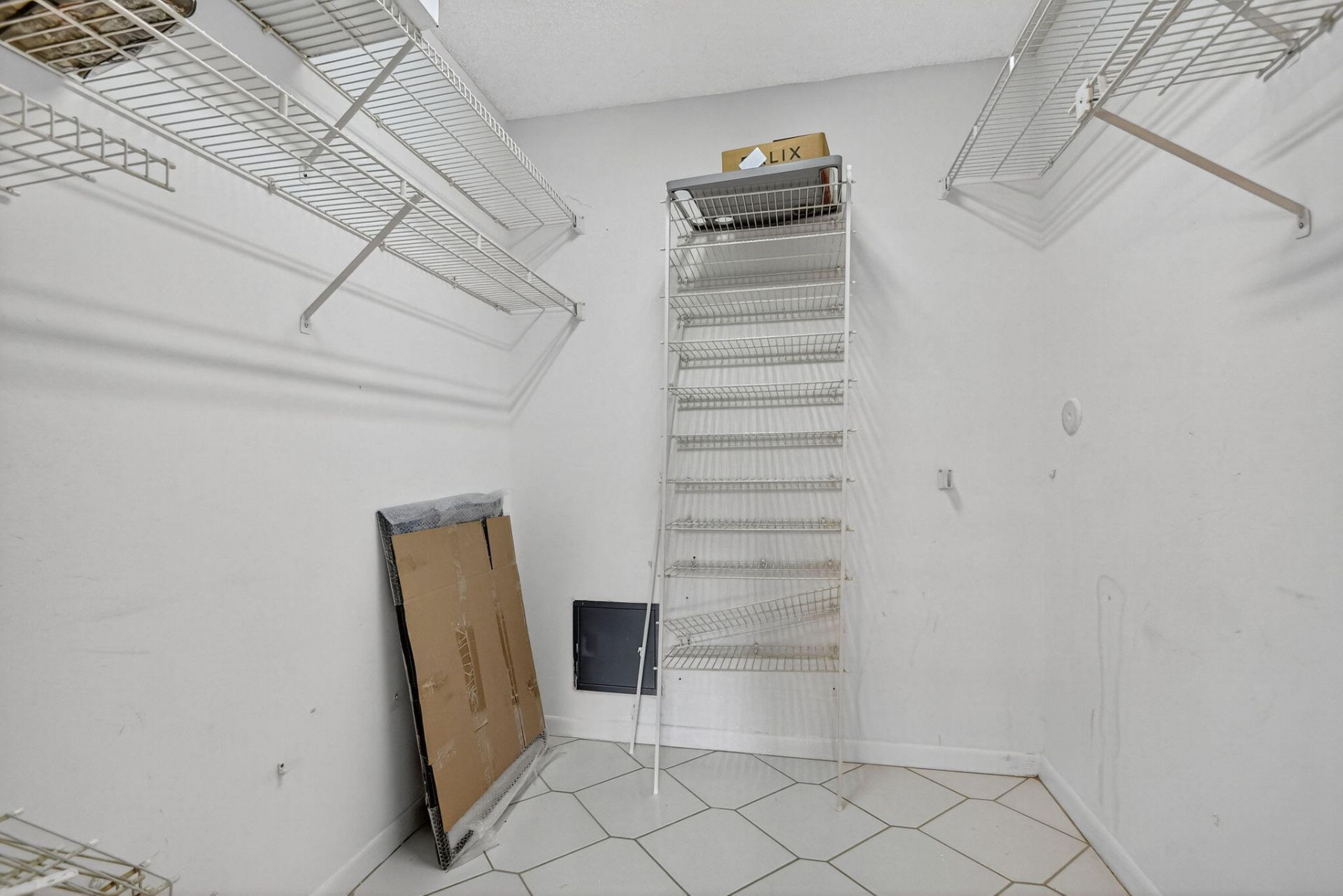 15244 Lakes Of Delray Boulevard, Unit 103, Delray Beach, FL 33484 Photo