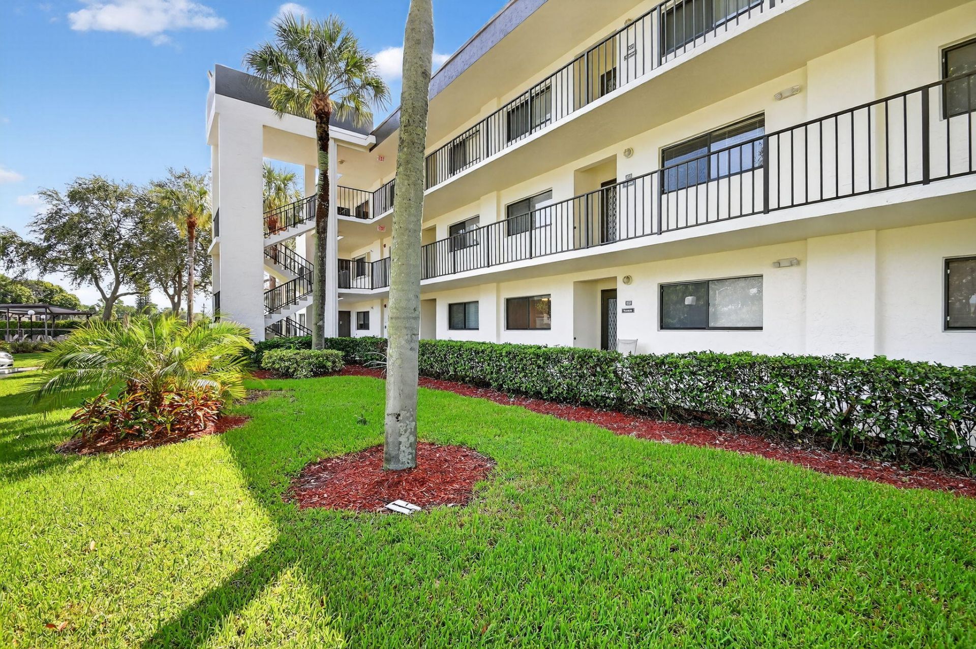 15244 Lakes Of Delray Boulevard, Unit 103, Delray Beach, FL 33484 Photo