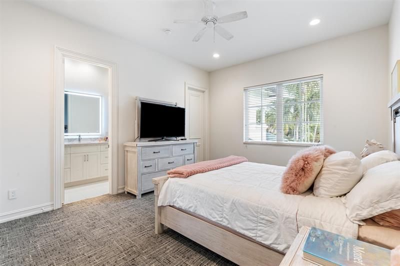 366 Sweet Bay Ave, Plantation, FL 33324 Photo