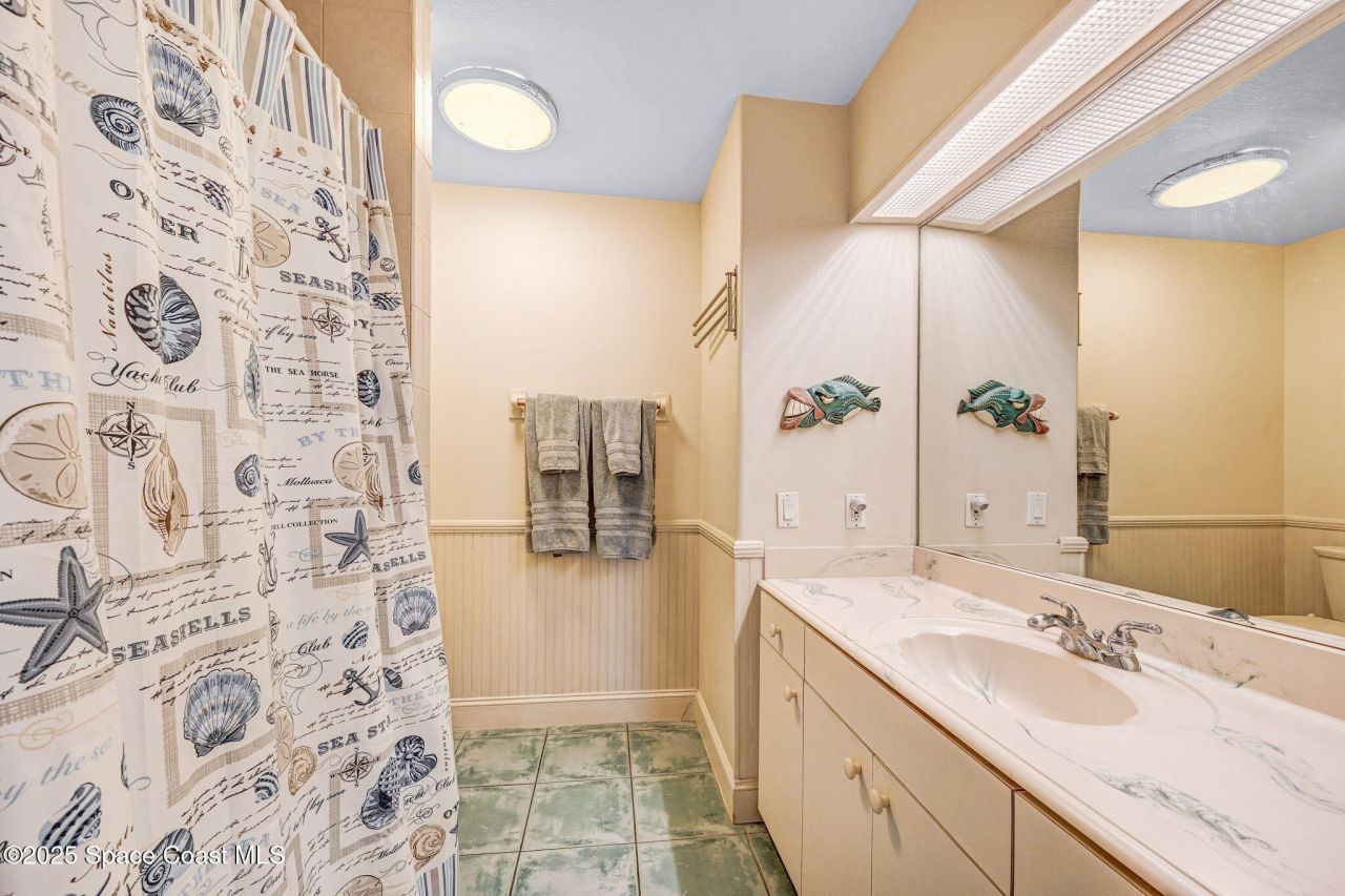 312 Wavecrest Avenue, Indialantic, FL 32903 Photo