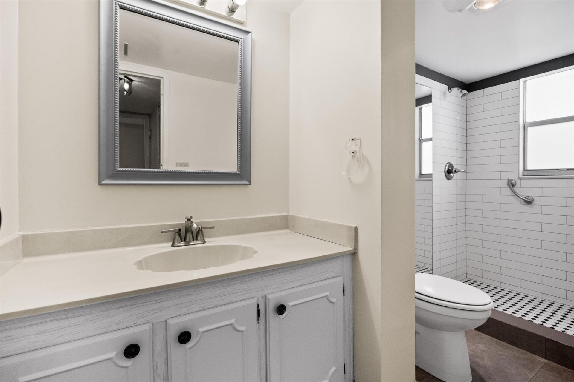 3590 Via Poinciana, Unit 510, Lake Worth, FL 33467 Photo