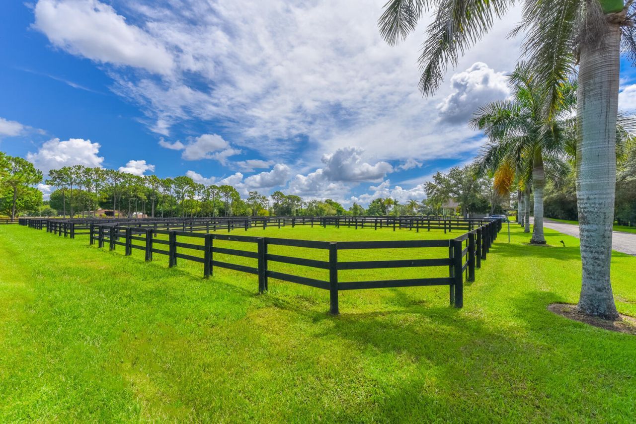 2780 Skipiks Way, Wellington, FL 33470 Photo