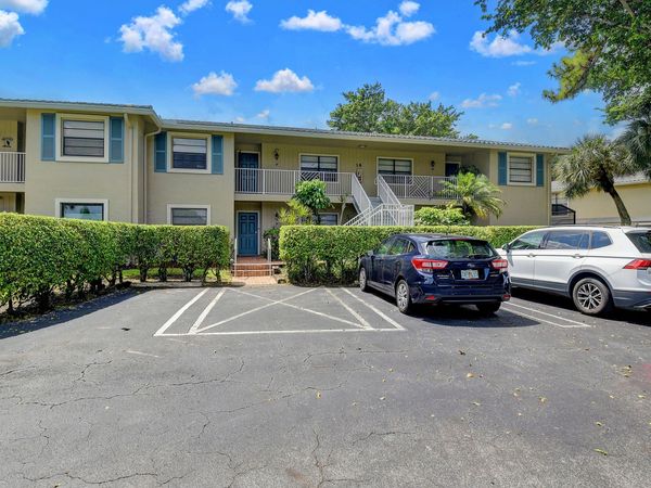 18 Westgate Lane, Unit 18f, Boynton Beach, FL 33436