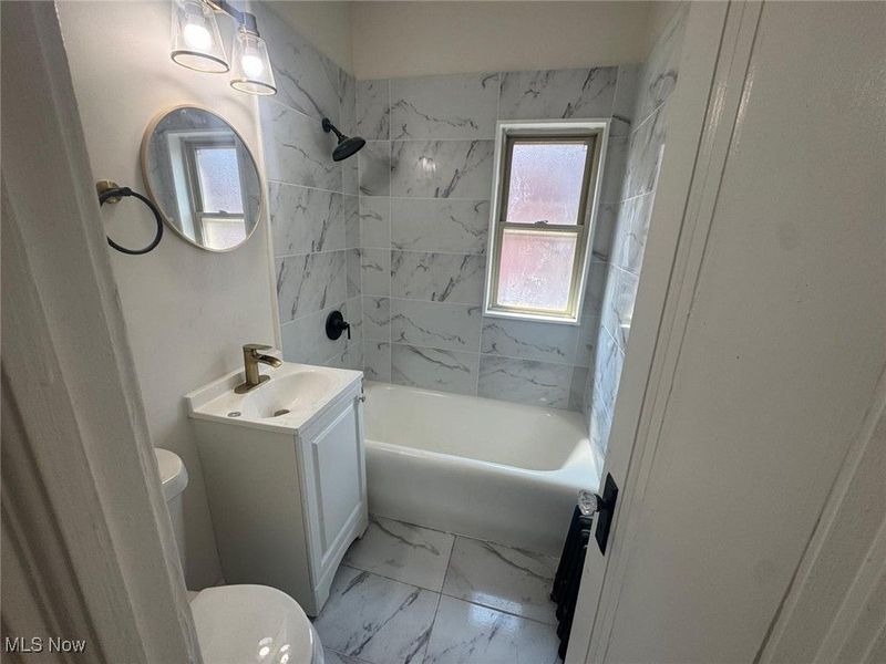 1369 W 112th Street, Cleveland, OH 44102 Photo 21