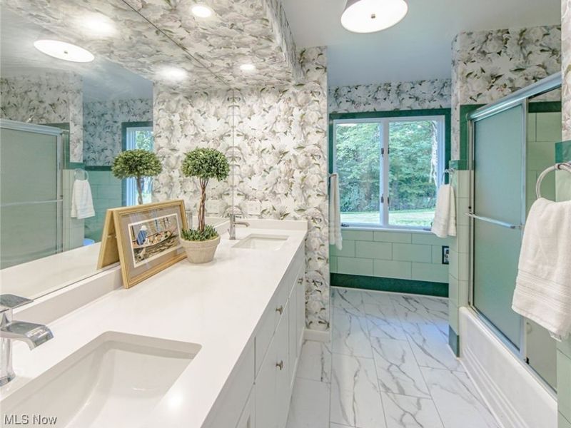 2445 Chatham Road, Akron, OH 44313 Photo 24