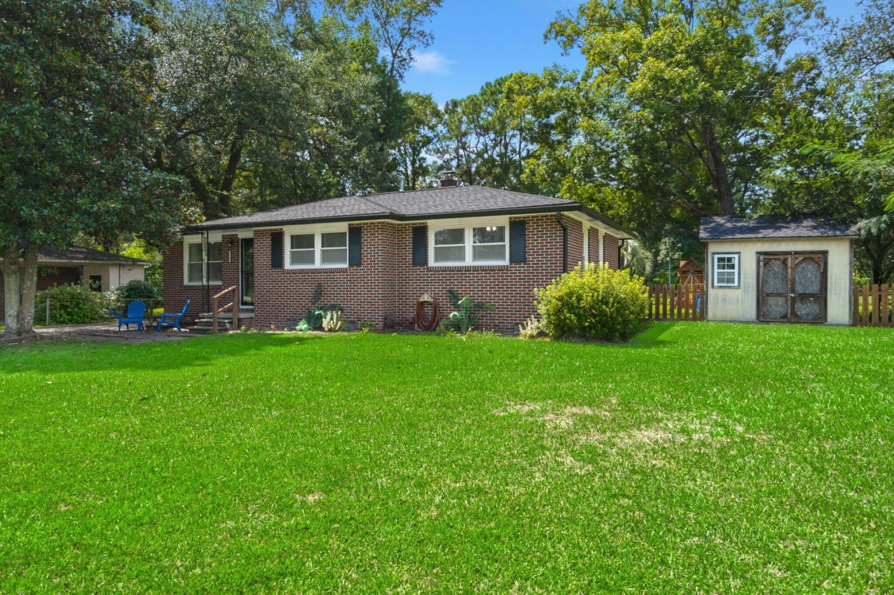 2167 Glendale Drive Photo 4