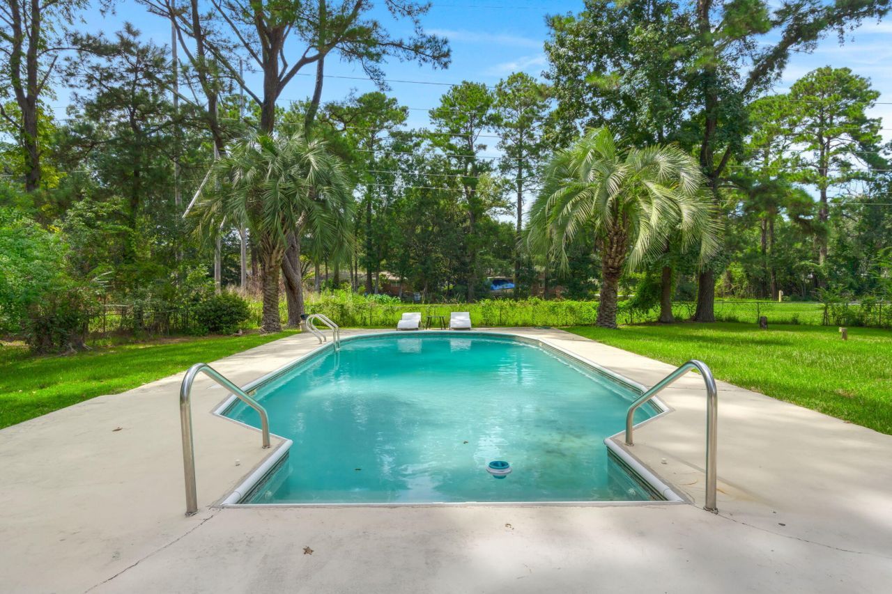 2167 Glendale Drive Photo 5