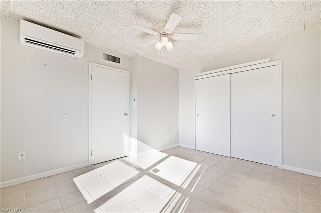2350 W 1st St, Unit 205, Fort Myers, FL 33901 Photo