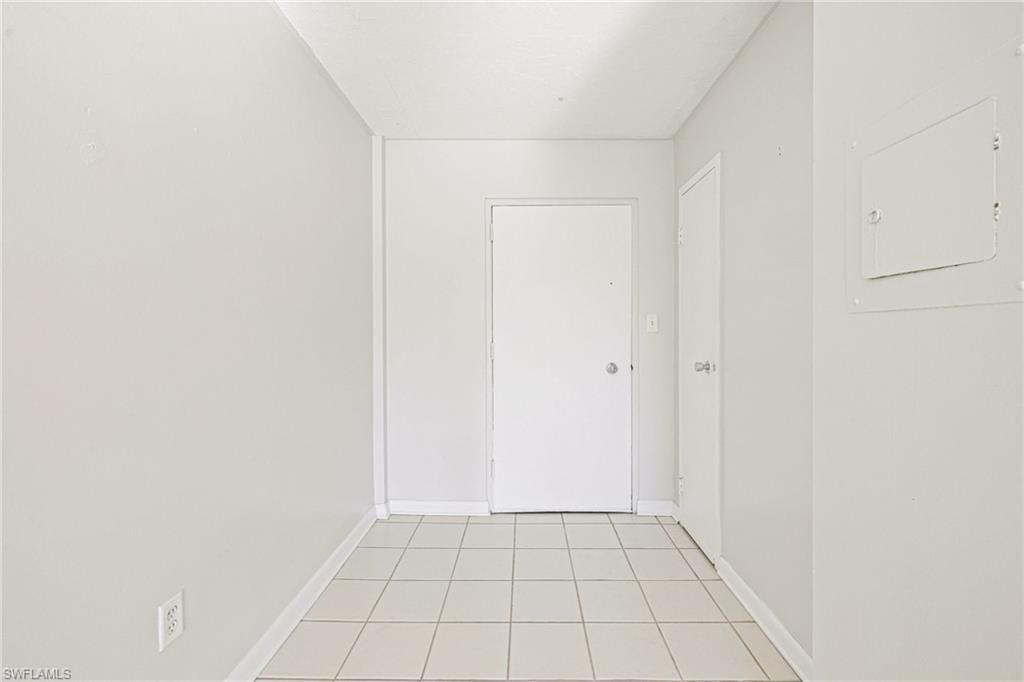 2350 W 1st St, Unit 205, Fort Myers, FL 33901 Photo