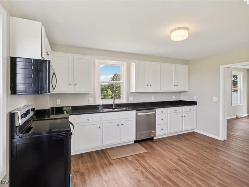 16441 Bieri Rd, Marshallville, OH 44645 Photo 10