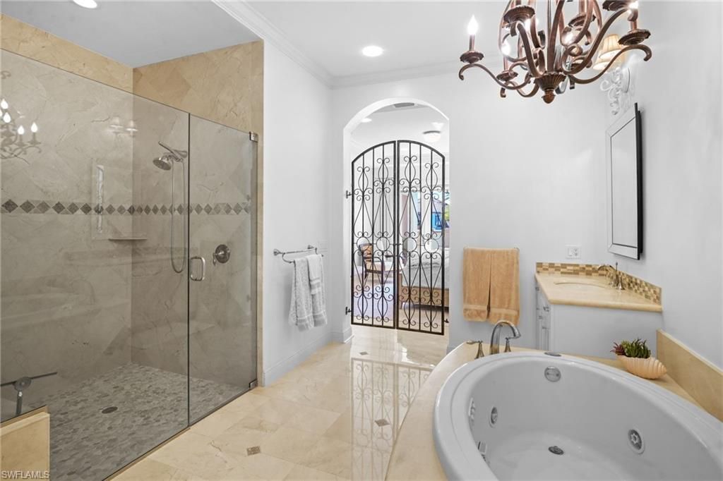 16653 Toscana Cir, Unit 701, Naples, FL 34110 Photo