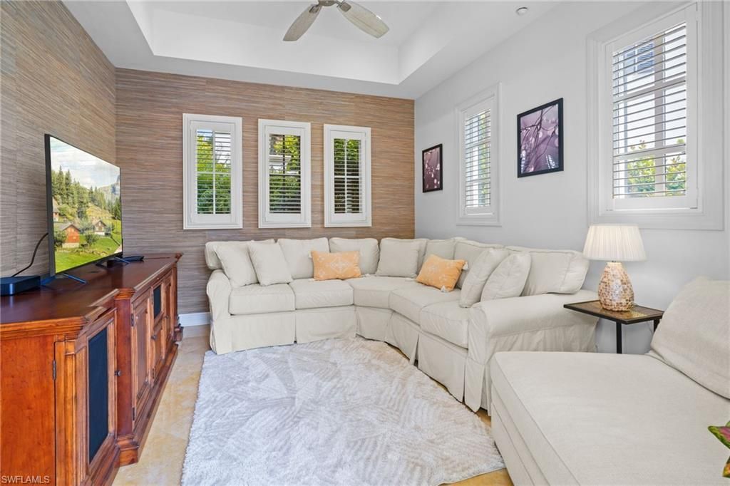 16653 Toscana Cir, Unit 701, Naples, FL 34110 Photo