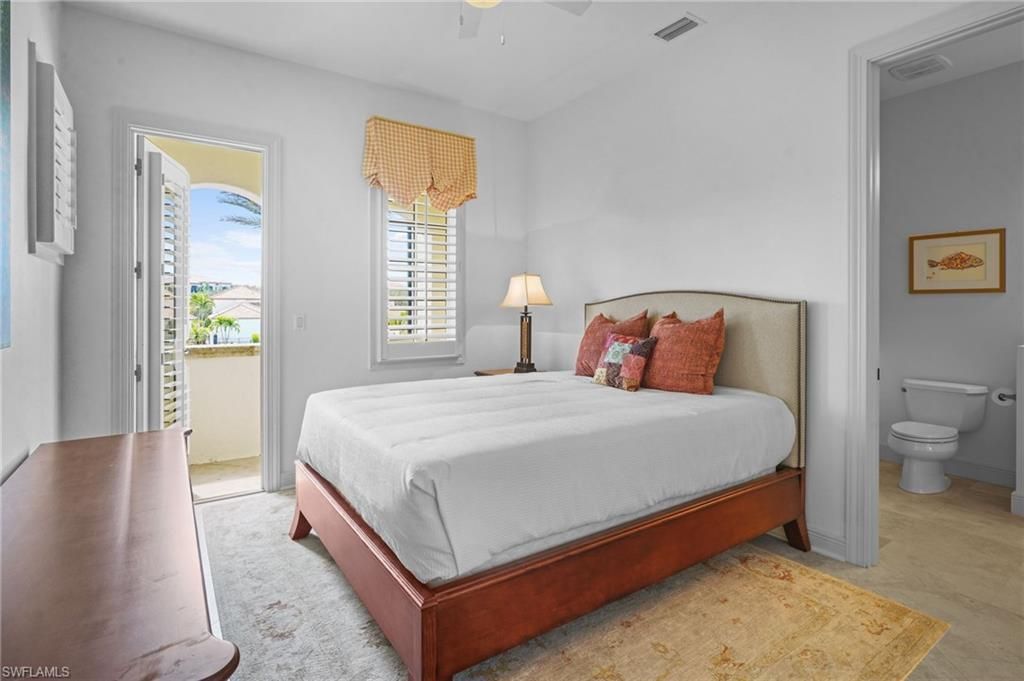 16653 Toscana Cir, Unit 701, Naples, FL 34110 Photo