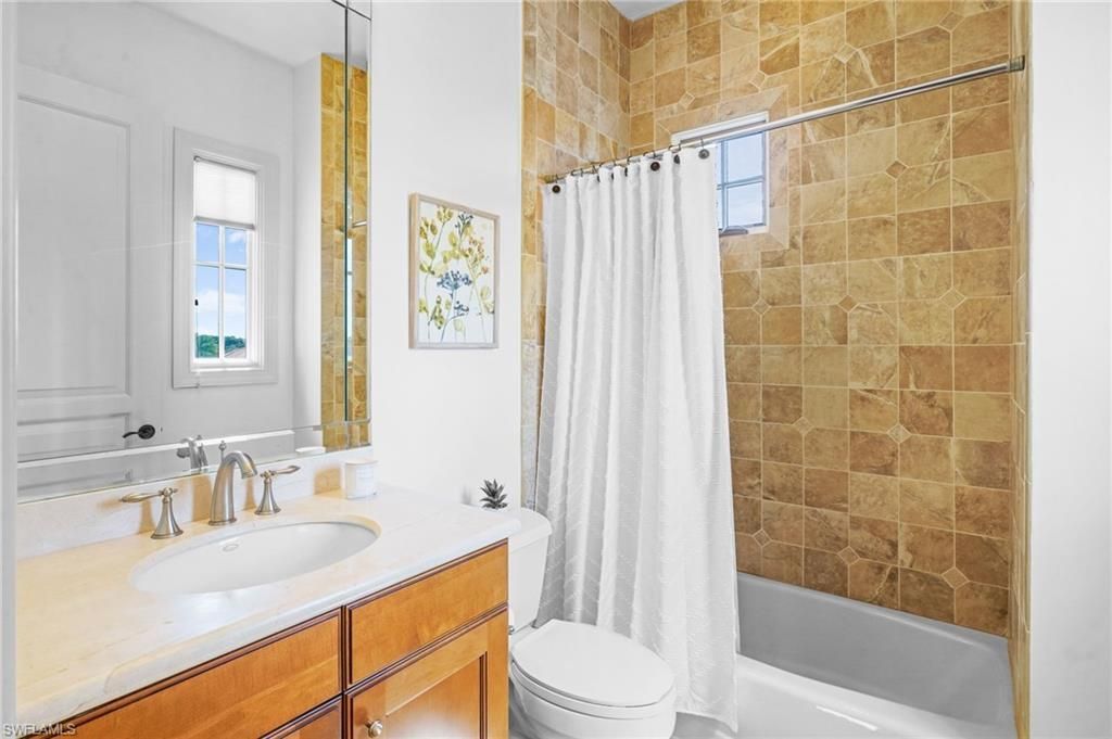 16653 Toscana Cir, Unit 701, Naples, FL 34110 Photo