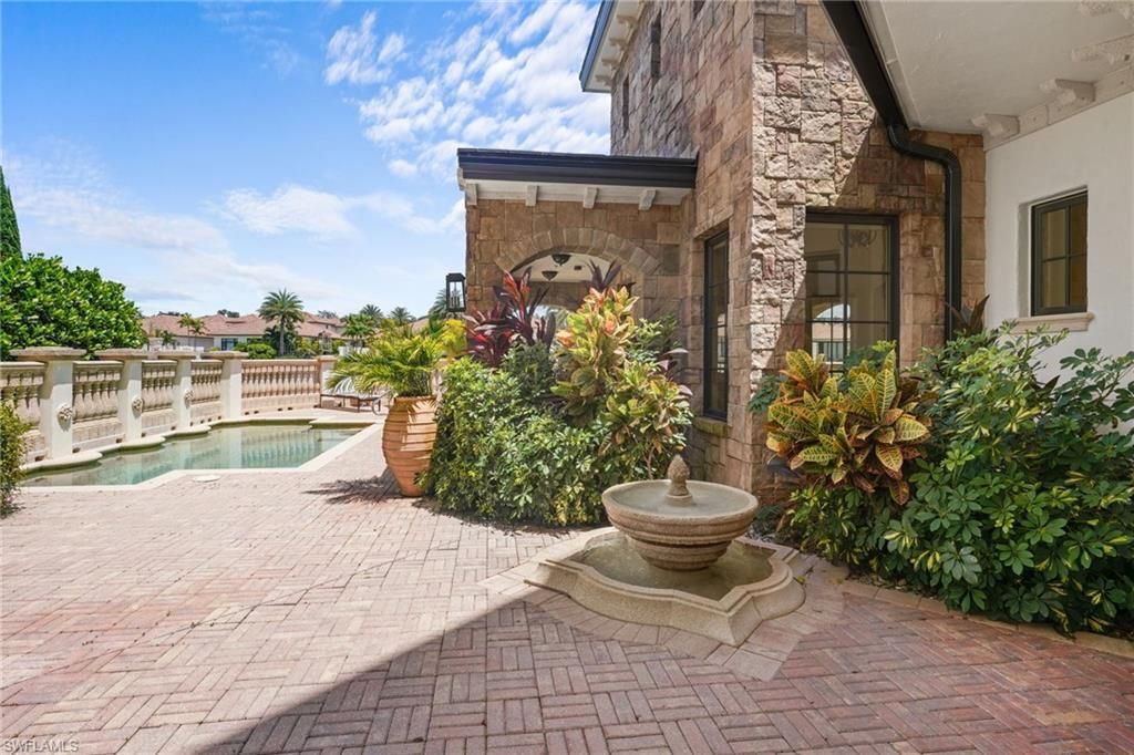 16653 Toscana Cir, Unit 701, Naples, FL 34110 Photo