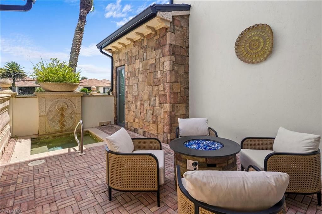 16653 Toscana Cir, Unit 701, Naples, FL 34110 Photo