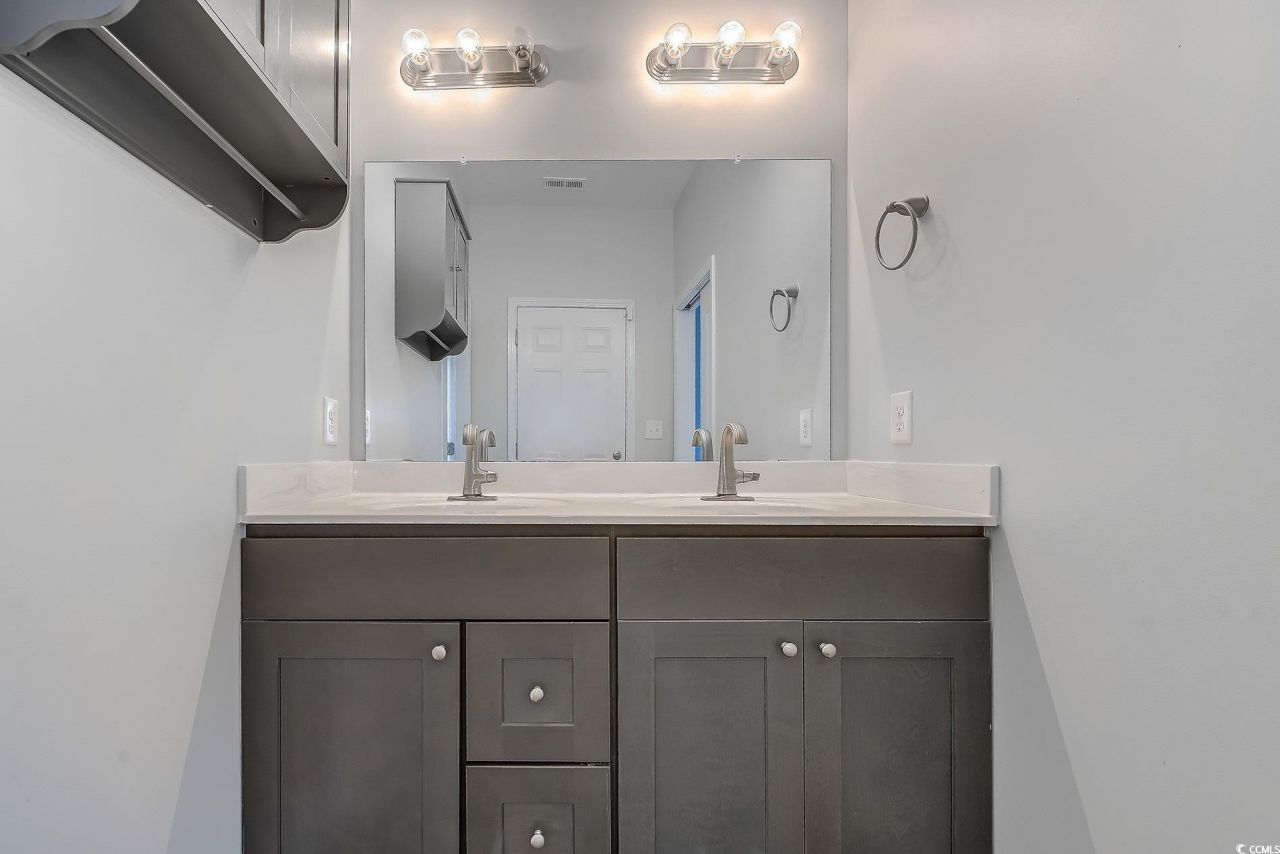 4352 Grande Harbour Blvd. Photo 13