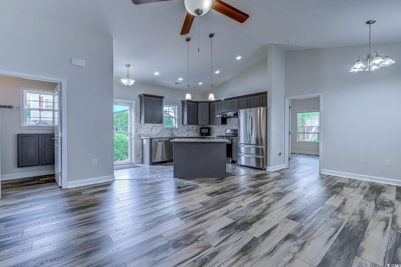 4352 Grande Harbour Blvd. Photo 18